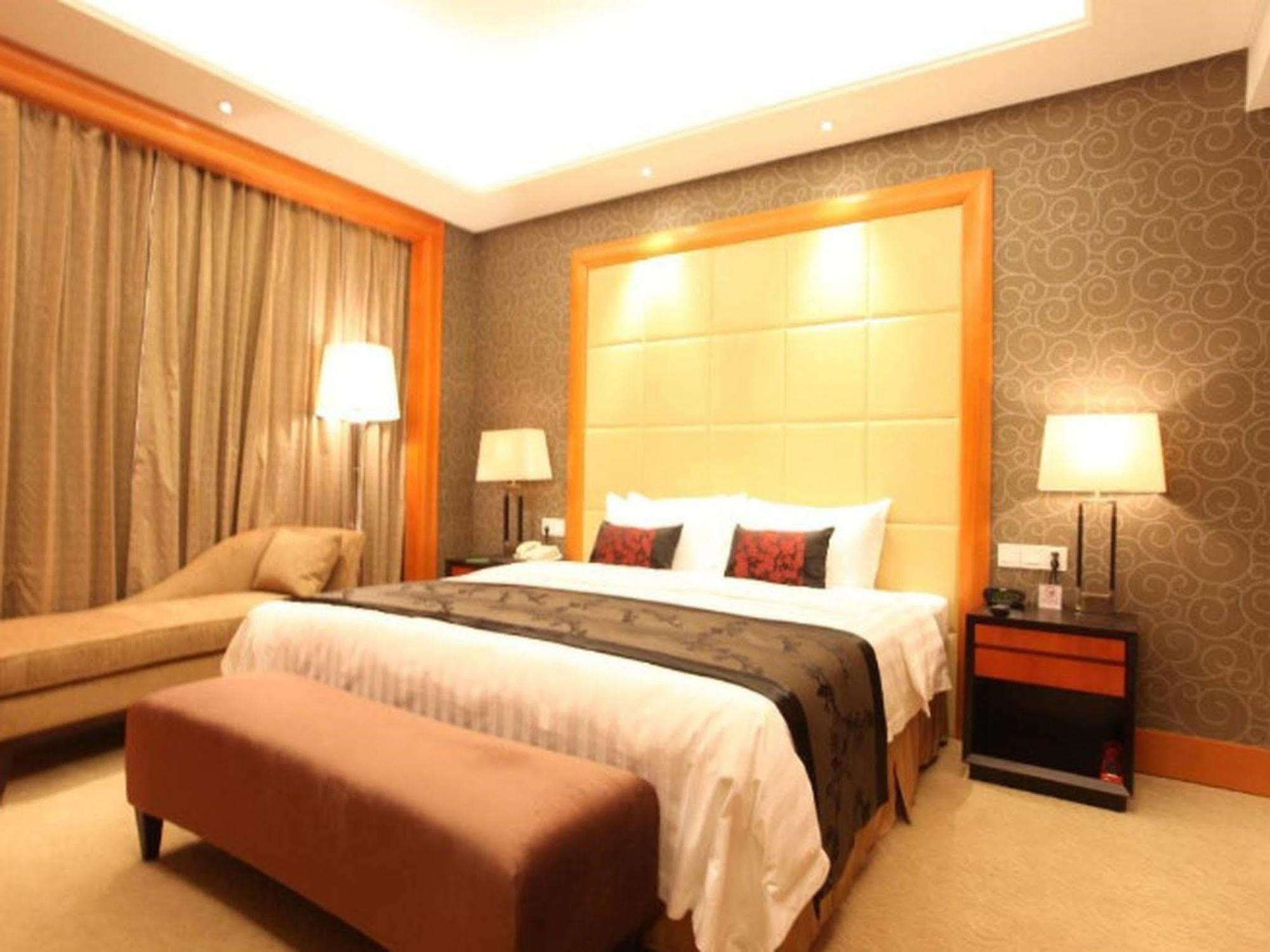 จอสเซียนเซสอินเตอร์เนชั่นแนลคอนเฟเรนซ์เซนเตอร์ Hotel ปักกิ่ง ภายนอก รูปภาพ