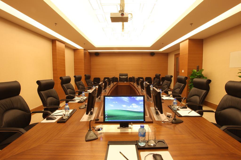 จอสเซียนเซสอินเตอร์เนชั่นแนลคอนเฟเรนซ์เซนเตอร์ Hotel ปักกิ่ง ภายนอก รูปภาพ